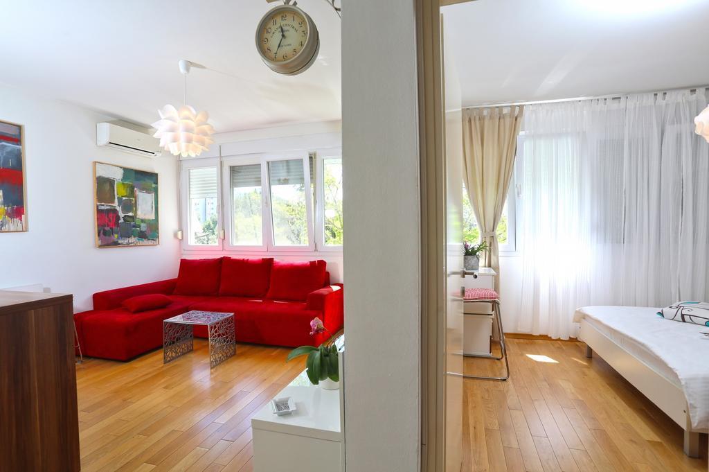 Apartment Peni Split Buitenkant foto